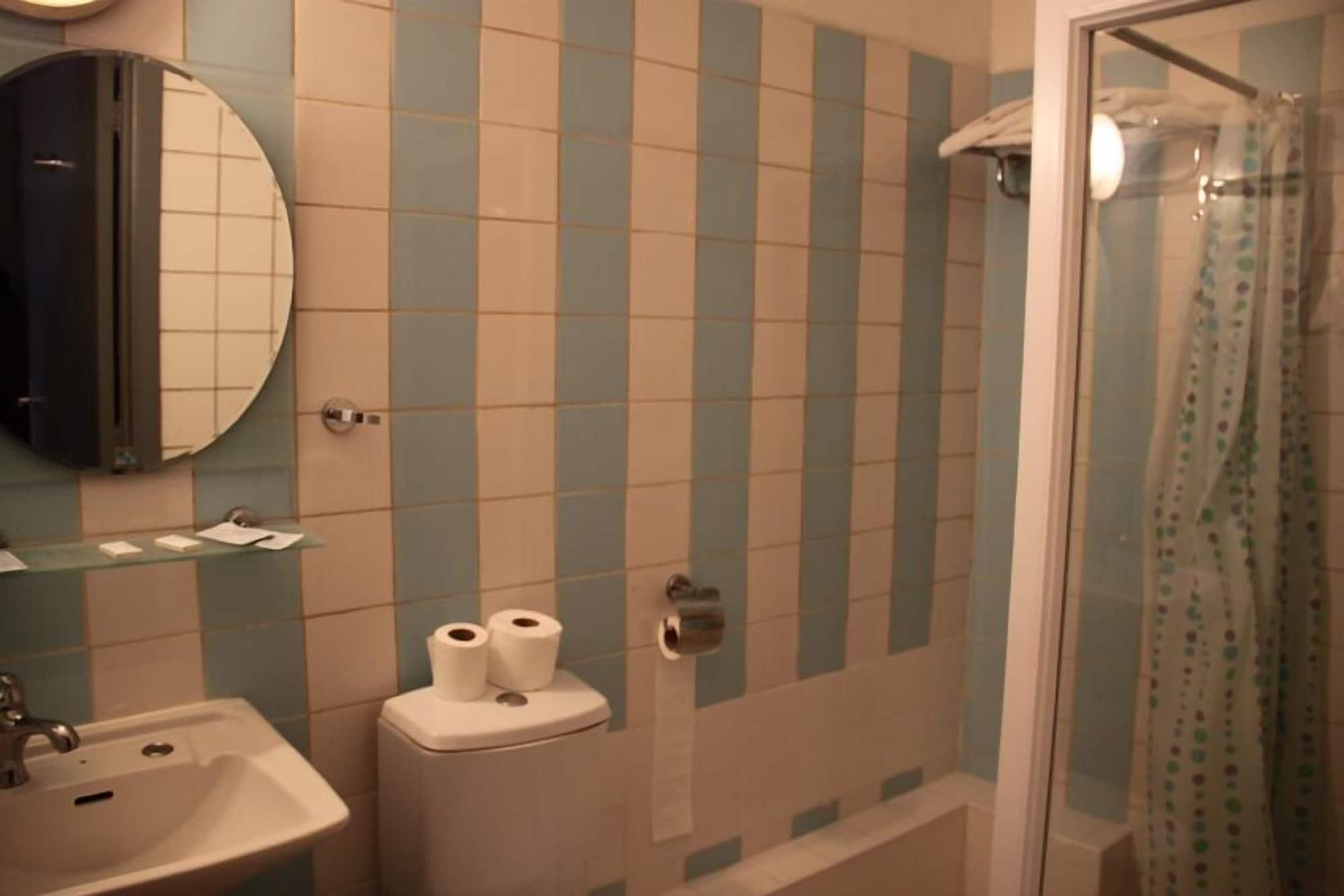 Hotel Bentley Schaerbeek Dış mekan fotoğraf