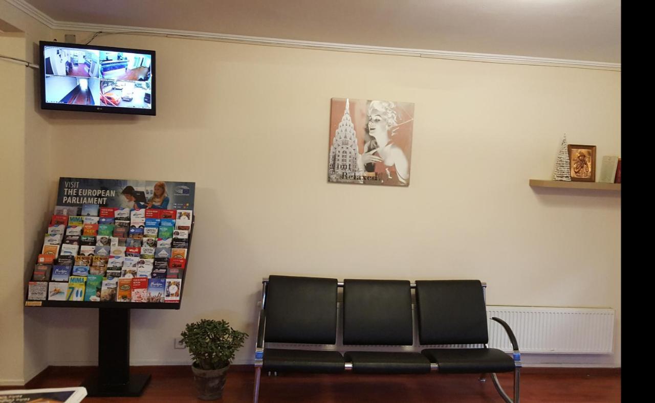 Hotel Bentley Schaerbeek Dış mekan fotoğraf